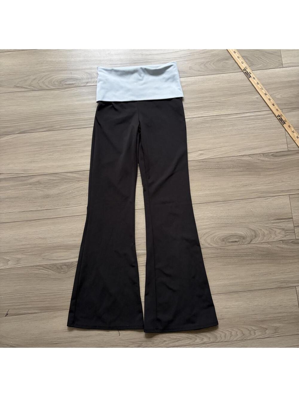 Y2K MCBLING YOGA PANTS - Picture 5 of 7